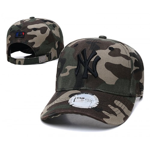 New York Yankees League Essential Camouflage Adjustable Hat