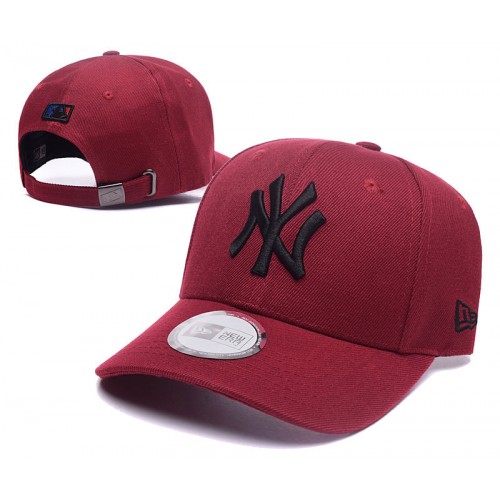 New York Yankees League Essential Wine Black Logo Adjustable Hat