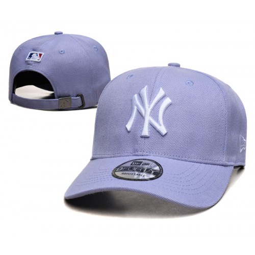New York Yankees League Essential Gray 9FORTY Adjustable Cap