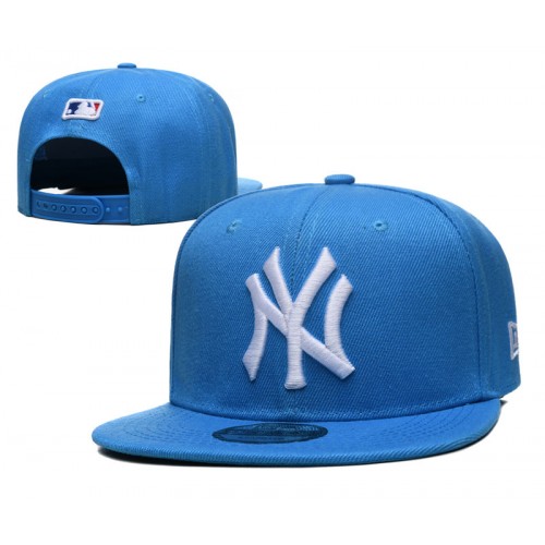 New York Yankees League Essential Blue Snapback Cap