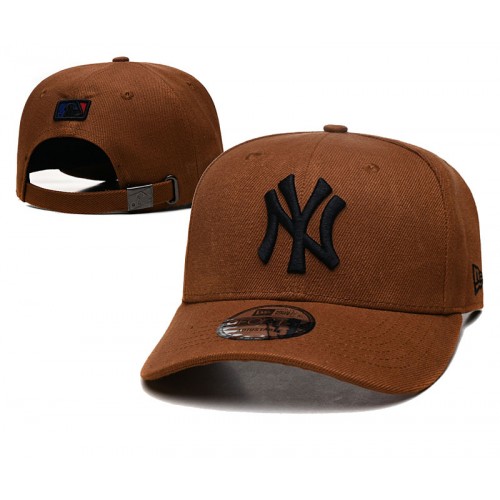 New York Yankees League Essential Brown Adjustable Hat