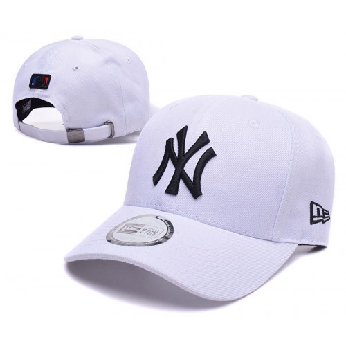 New York Yankees League Essential White Black Logo Adjustable Hat
