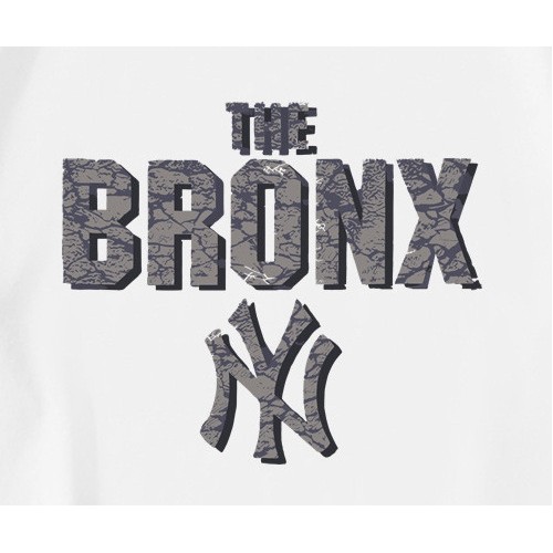 New York Yankees Baseball The Bronx T-Shirt