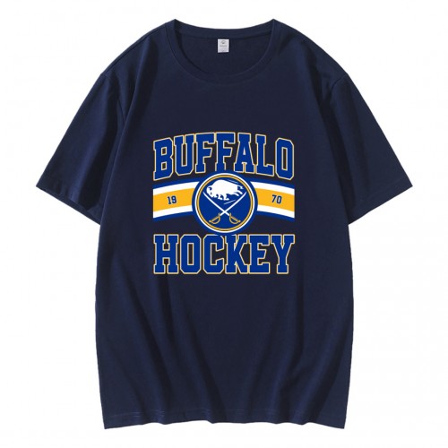 Vintage Buffalo Sabres Hockey Logo 1970 T-Shirt
