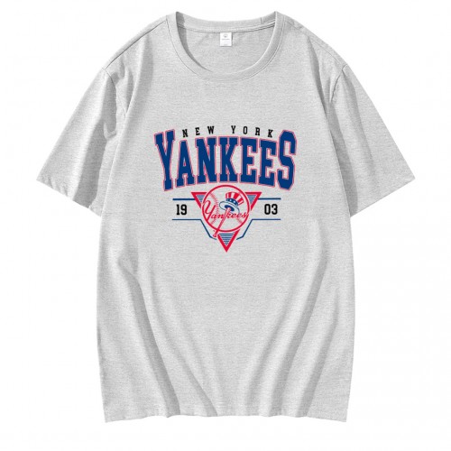 New York Yankees Baseball Bat Heart T-Shirt